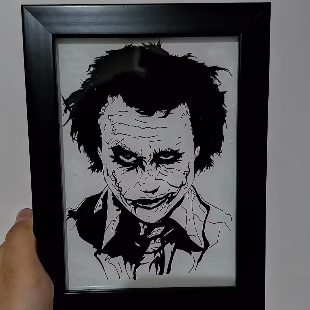 طراحی جوکر و انیمه و شخصیت های کارتونی و طرح های خاص شما