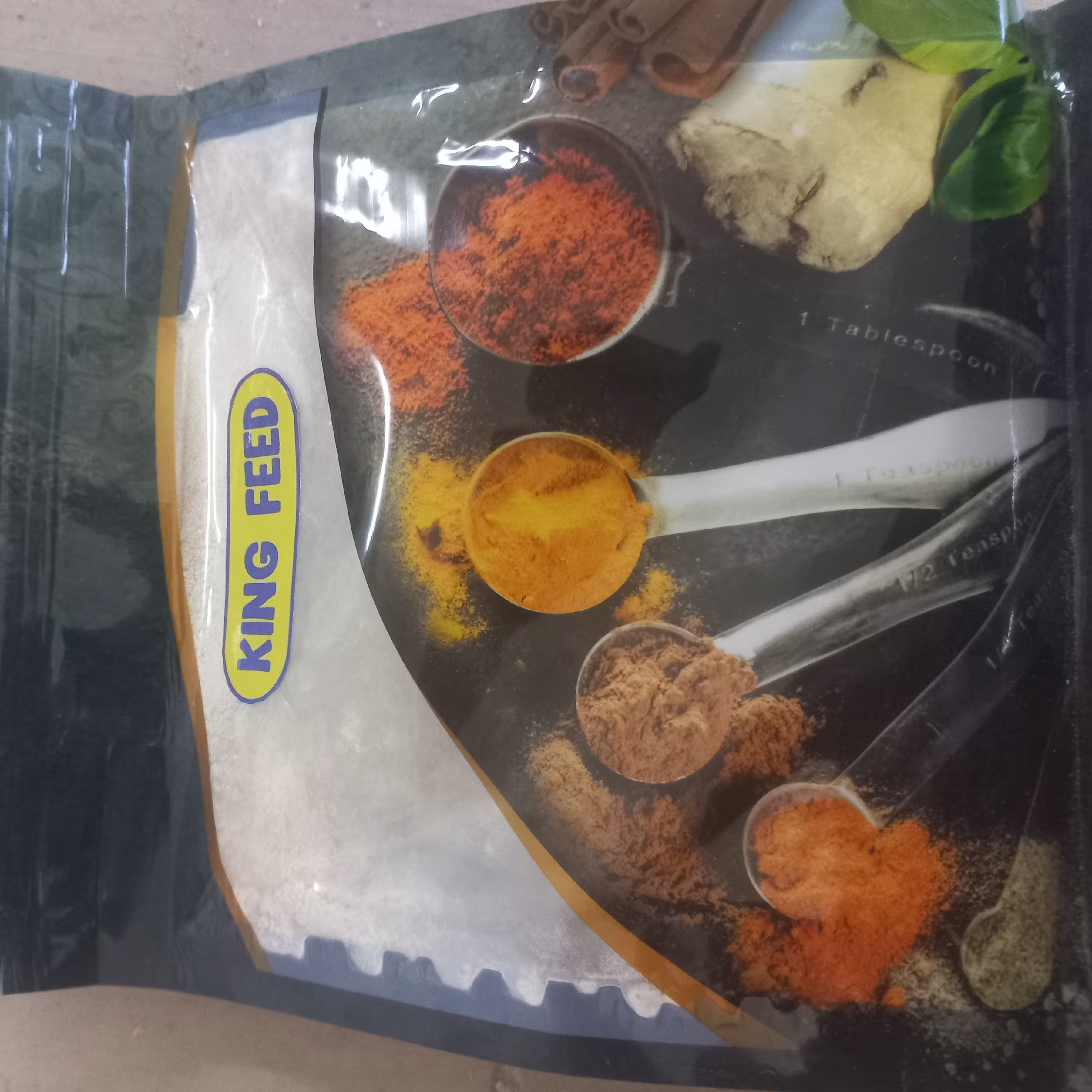 آرد سوخاری و ویتامین D3 (پس کرایه)