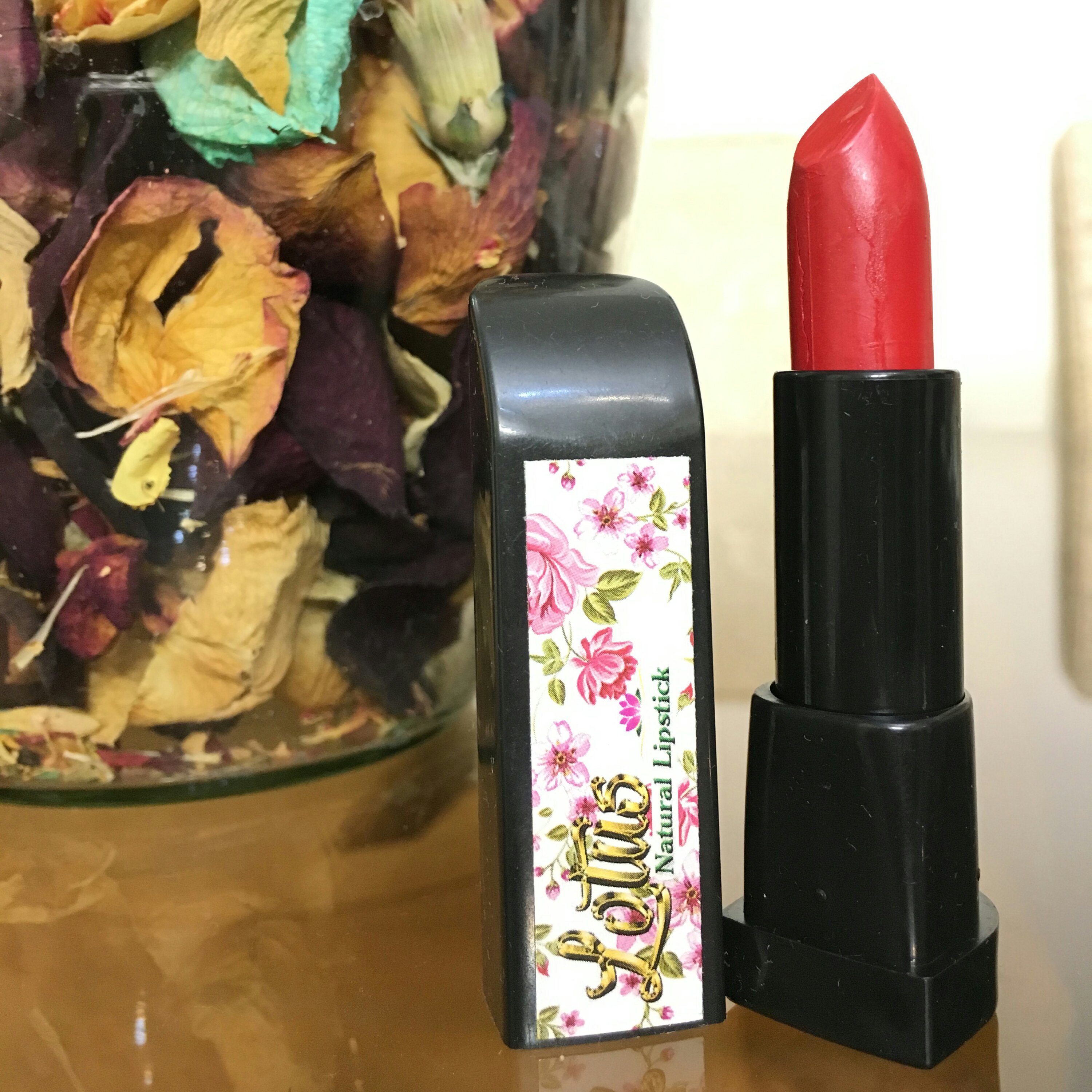 رژلب گیاهی M19