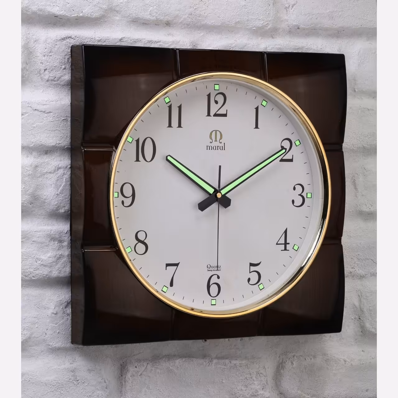ساعت دیواری مارال 7