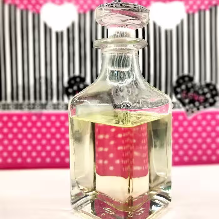 فروش عطر غنچه محمدی  ( قیمت گرمی )
