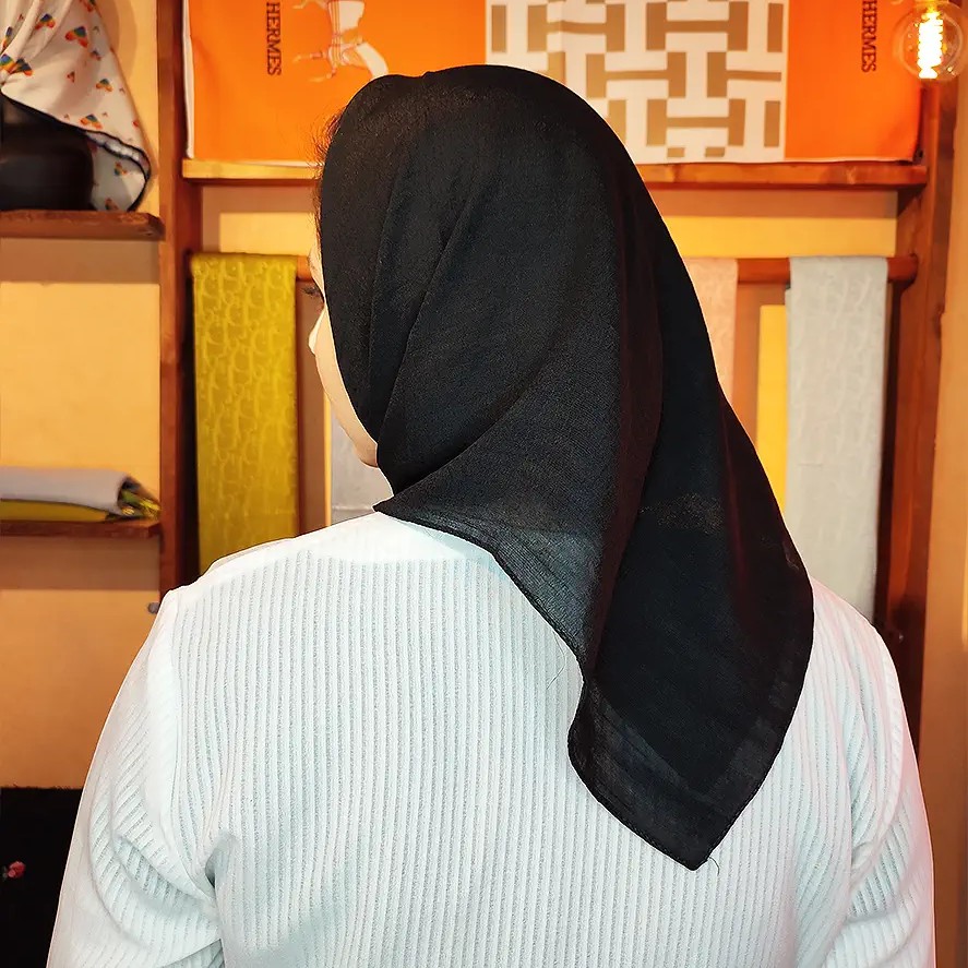 مینی اسکارف مشکی نخی اسلپ