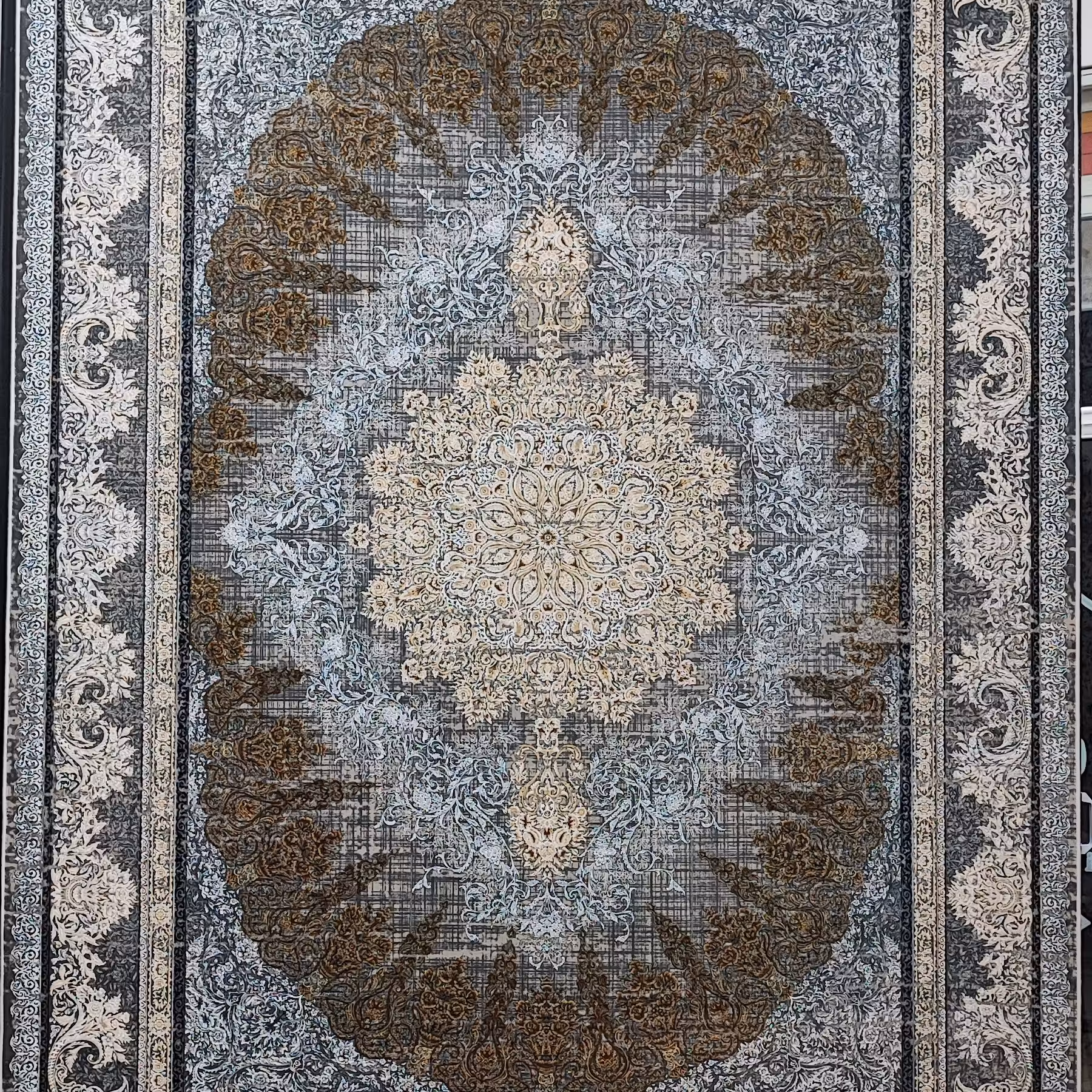 فرش 12متری  1500شانه تراکم 4500 دلبر فیلی قیطران