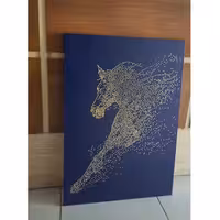 تابلو نقاشی مدرن  اسب سر کش برجسته ورق طلا ابعاد 70در 100 تماما کار  دست نمونه اجرا شده  در گالری رویآرت