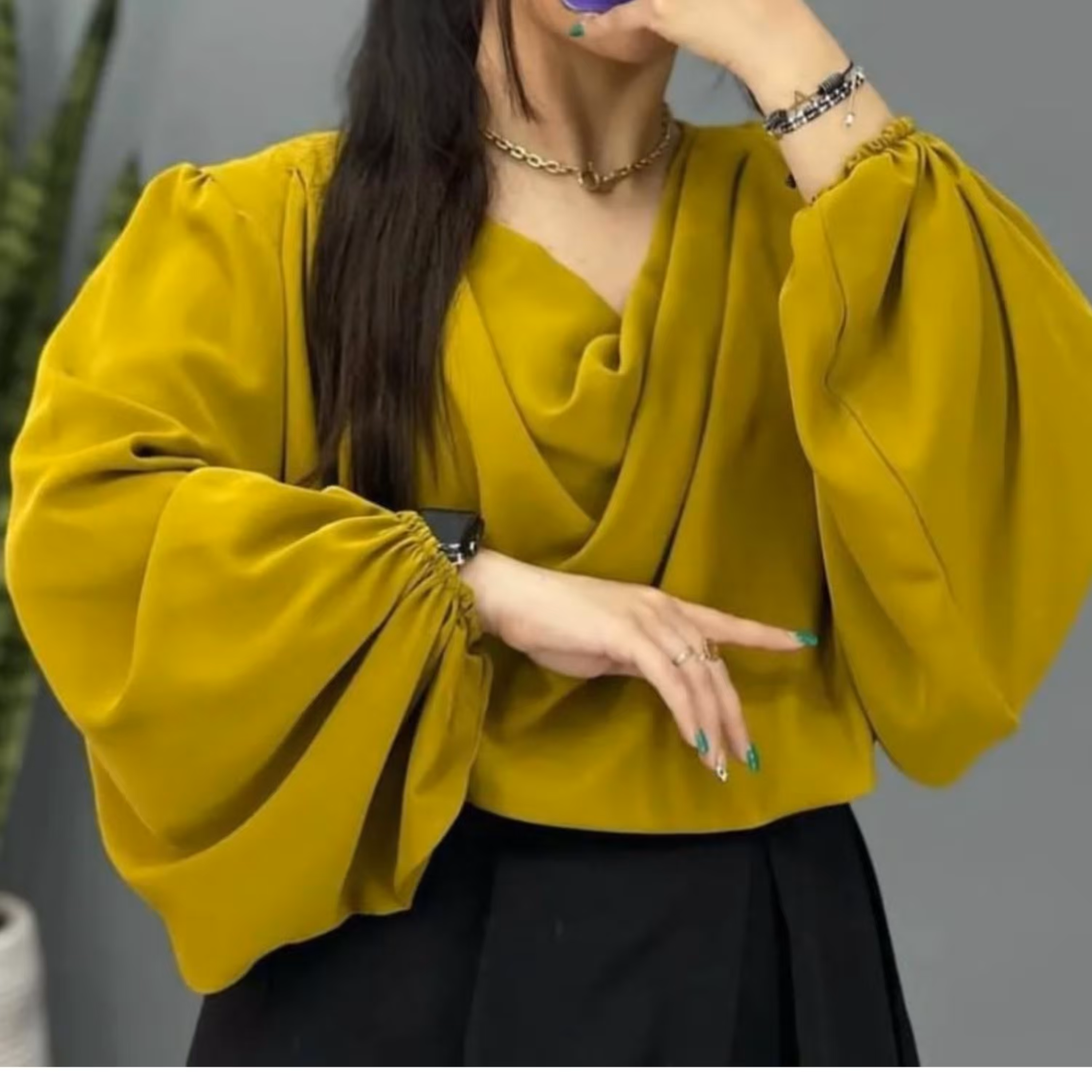 شومیز یقه آبشاری