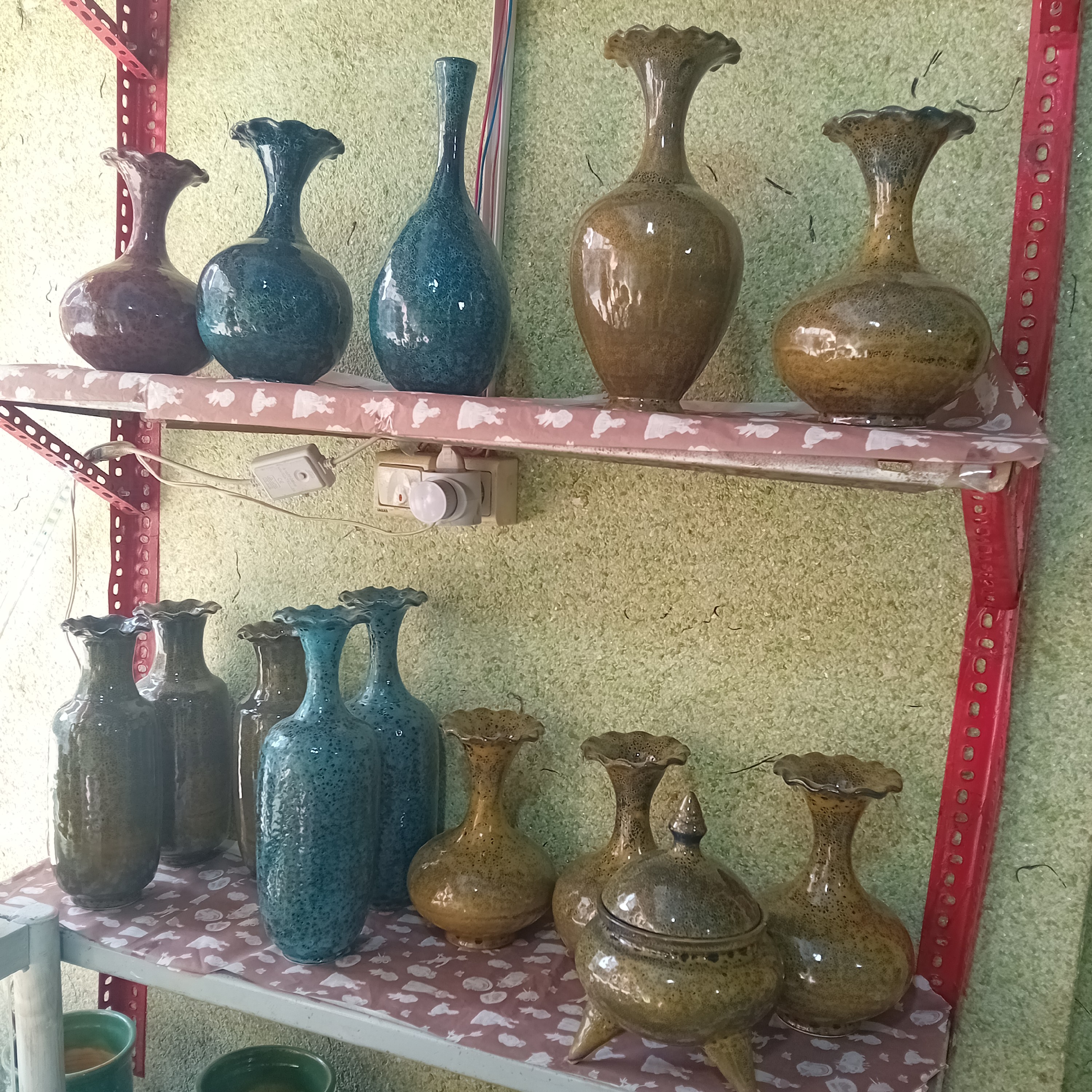 گلدان سفالی