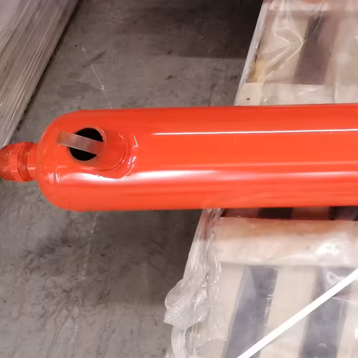 مبدل حرارتی پوسته و لوله ای استخری بدنه استیل و لوله های داخلی مسی با ظرفیت 160 کیلووات ساعت