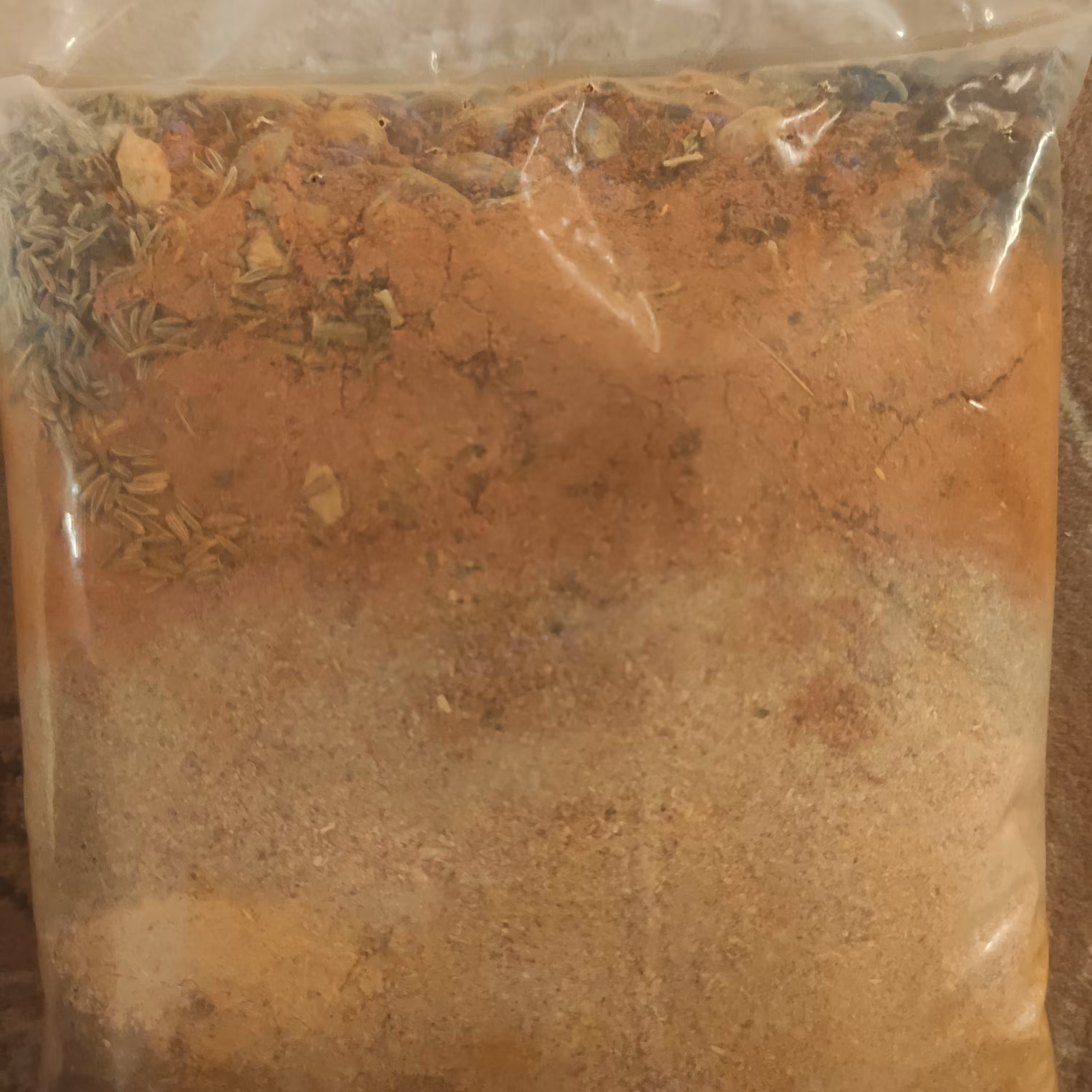 ادویه  و مصالح پاکستانی کیفیت فوق العاده اولین نمونه وارداتی در کشور 