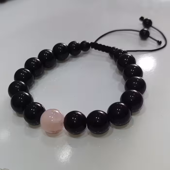 دستبند اونیکس-رز کوارتر 2