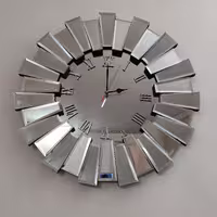 ساعت دیواری آینه ای خورشیدی کوچک سیلور