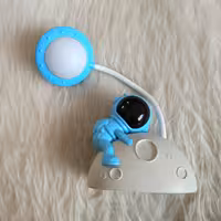 چراغ مطالعه فضانورد و ماه، رنگ آبی، نور دهی عالی