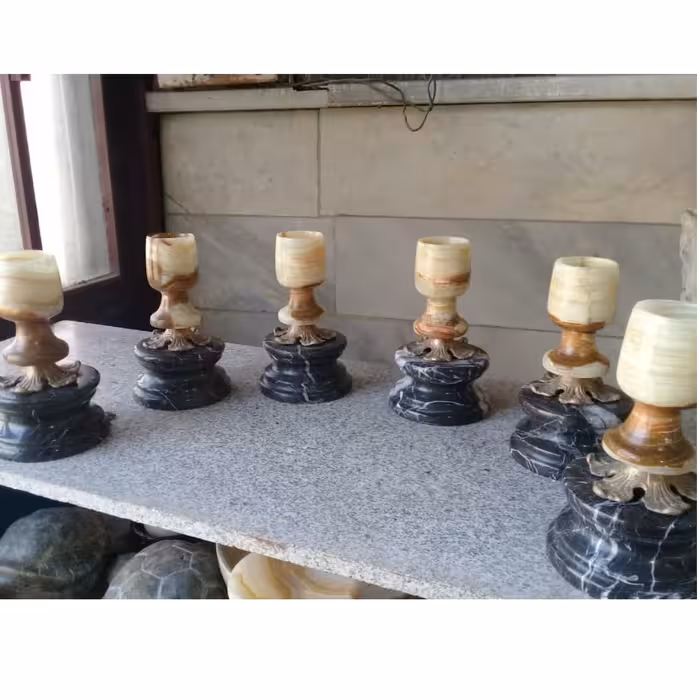 هفت سین سنگی ( سِت قهوه خوری و یا چای خوری ) مرمر خاکستری با پایه سنگی مشکی