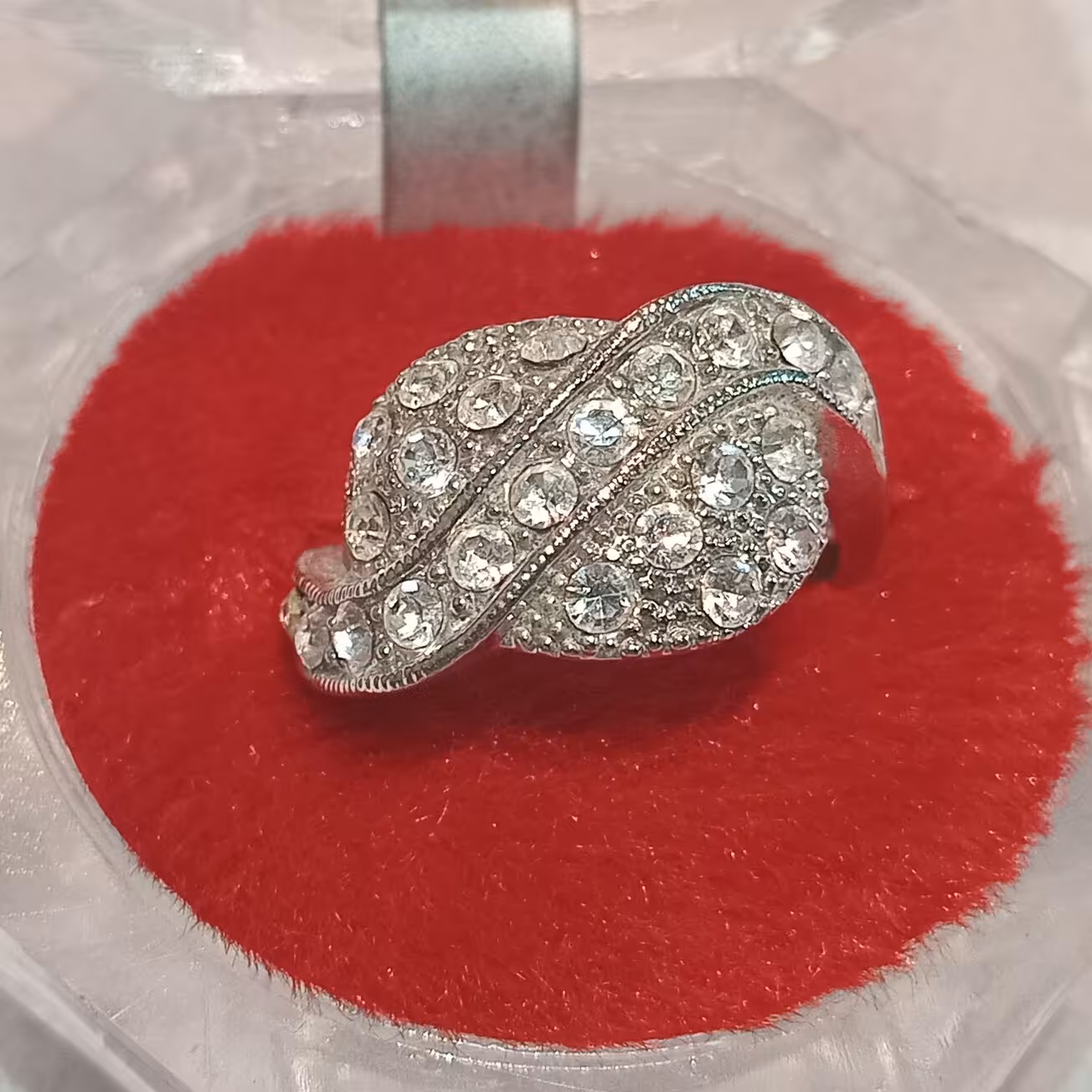 انگشتر استیل نگین دار  رنگ ثابت ،ضد حساسیت کد 5010