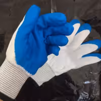 دستکش نخی با روکش عایق مناسب نظافت و یا کار منزل