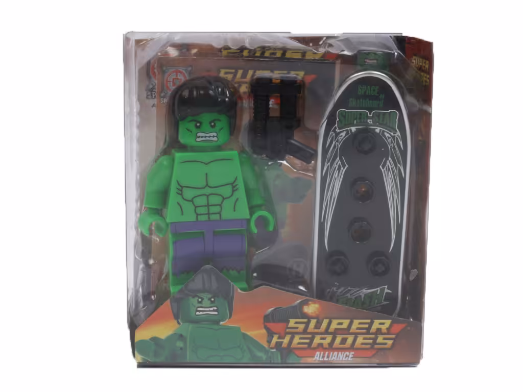 لگو آدمک شخصیت های قهرمانان به همراه اسکیت