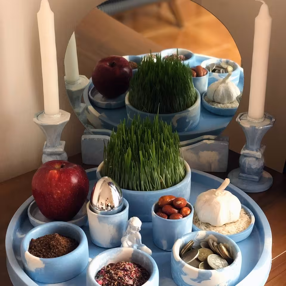 هفت سین آبی ابرو بادی