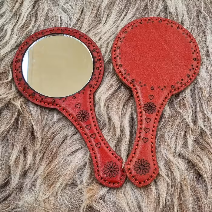 آینه کیفی چرم طبیعی گاوی آینه چرم دستدوز آینه تبلیغاتی آینه جیبی