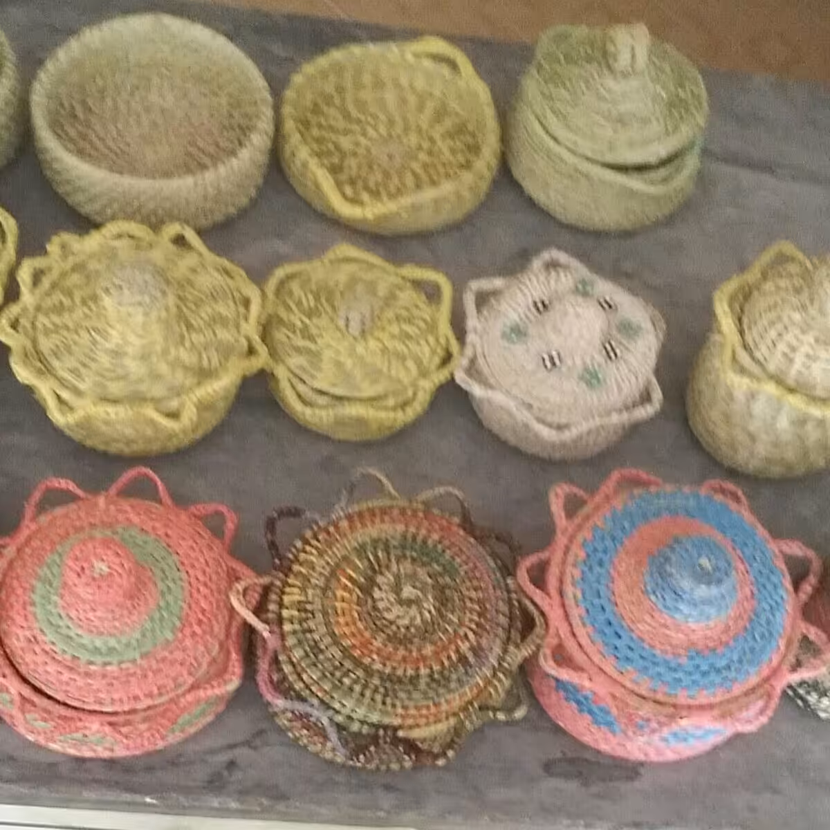 قندان وشکلات خوری