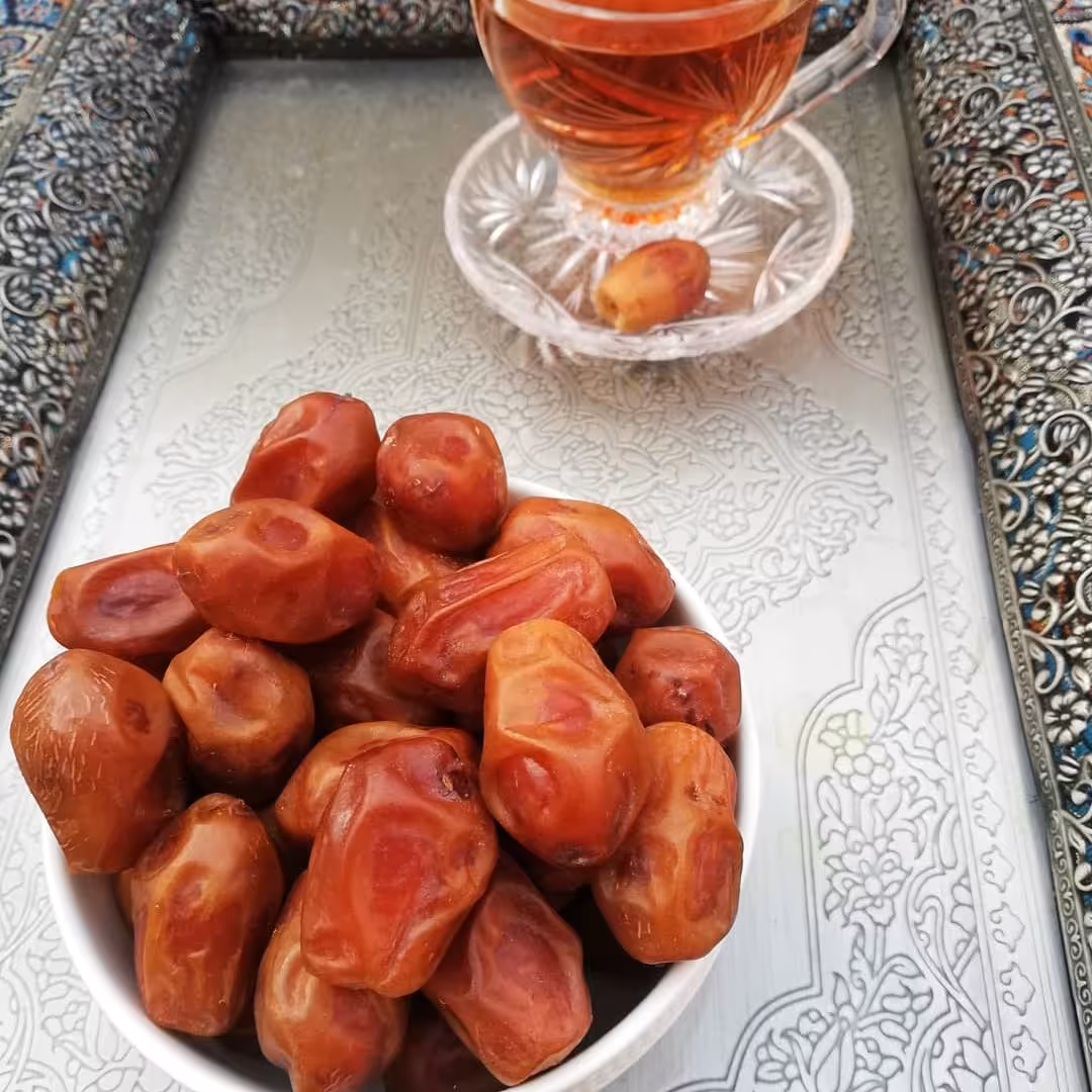 خرما زاهدی 1403 (2کیلویی) (پس کرایه)