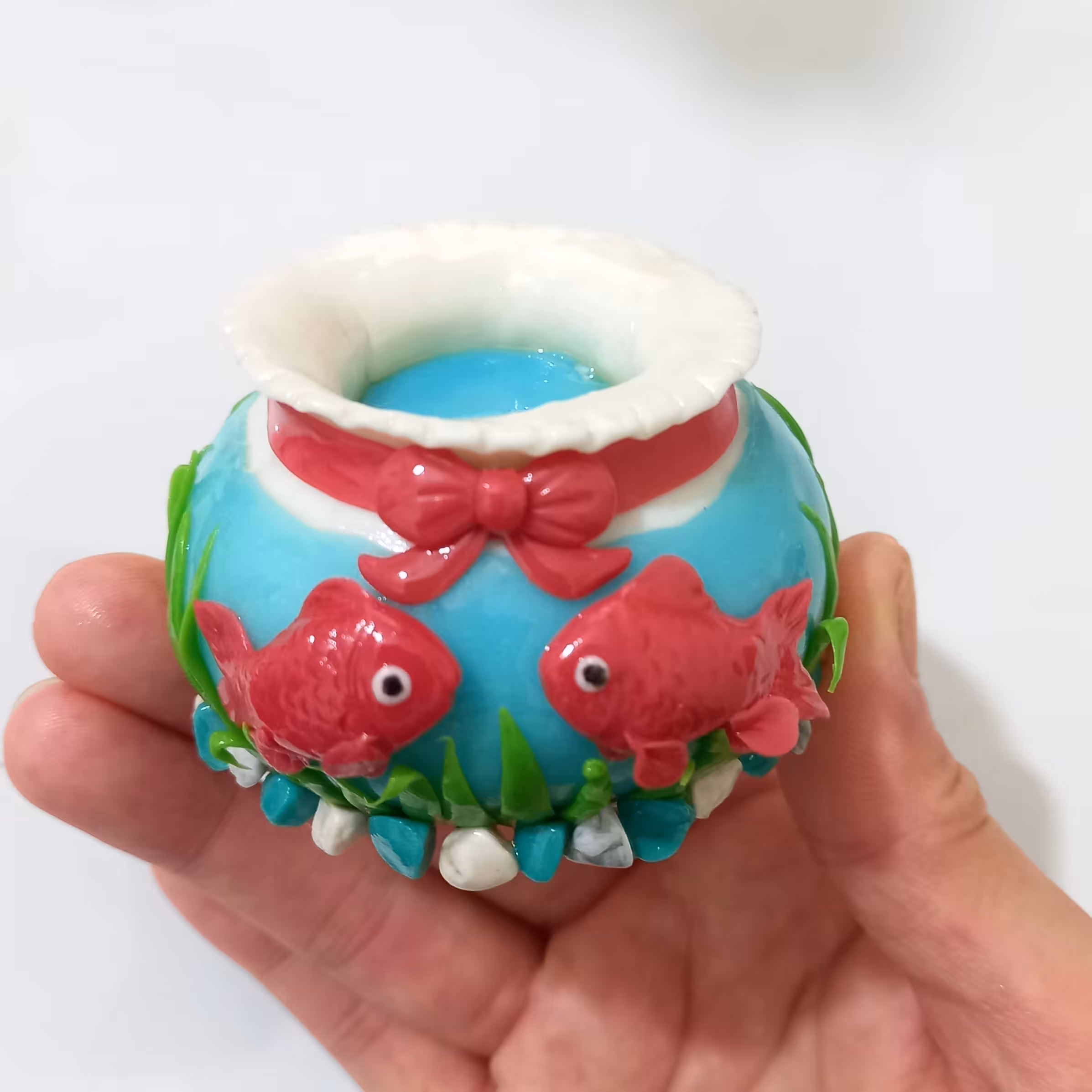 تنگ ماهی تزئینی  ،دستساز، خمیر ایتالیایی، کیلر خورده