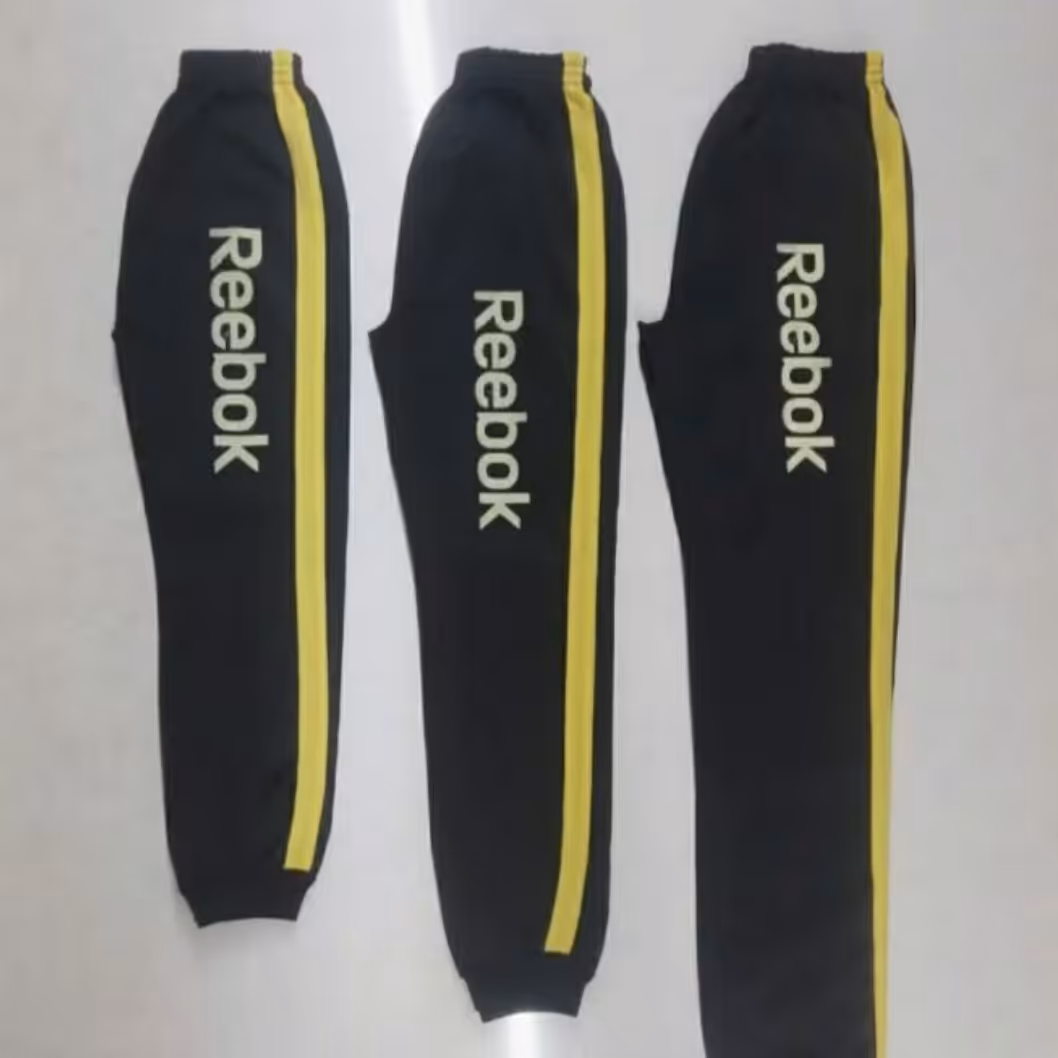 شلوارعمده راحتی    پسرانه   6 سال  تا 12    سال  ...اسلش خط دار خشتک دار...جنس مکرون ،سایز قد 65  و 75  و 85 بصورت عمده