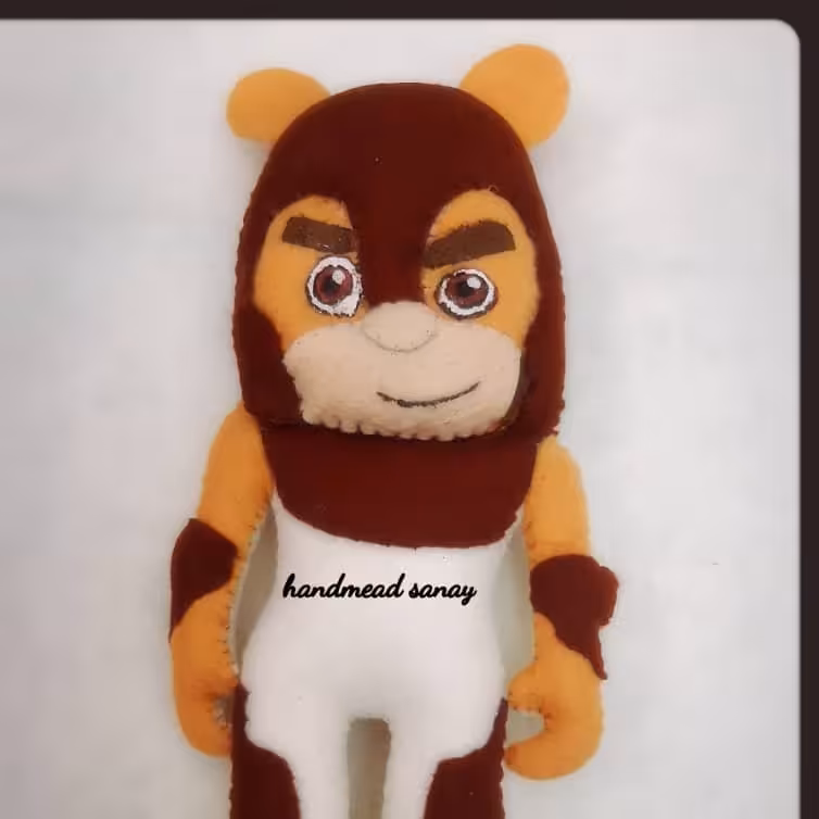 عروسک شخصیت کارتن شب نقاب