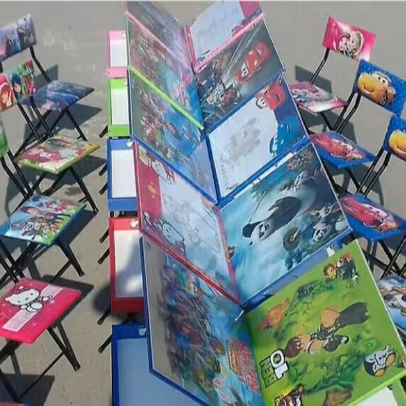 میز تحریر + صندلی تاشو باکسدار قابلیت تنظیم ارتفاع با طرح های شخصیت کارتنی