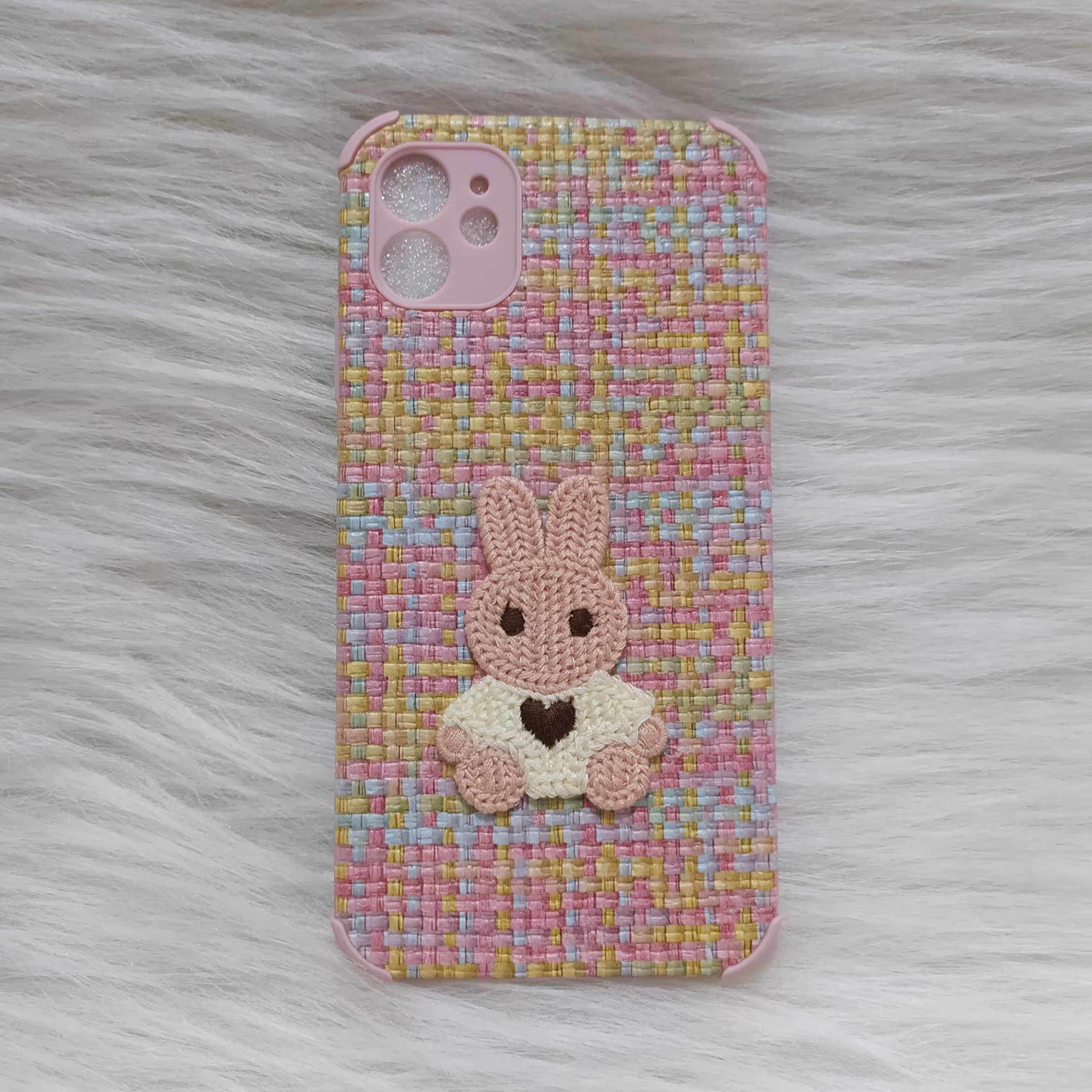 گارد آیفون 11 سیلیکونی پارچه ای محافظ لنز دار  رنگ ترکیبی 