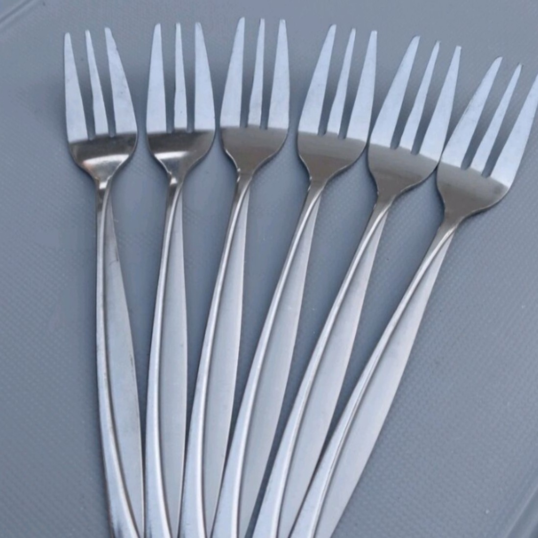 چنگال استیل مدل ماینز یک دست (6عددچنگال)