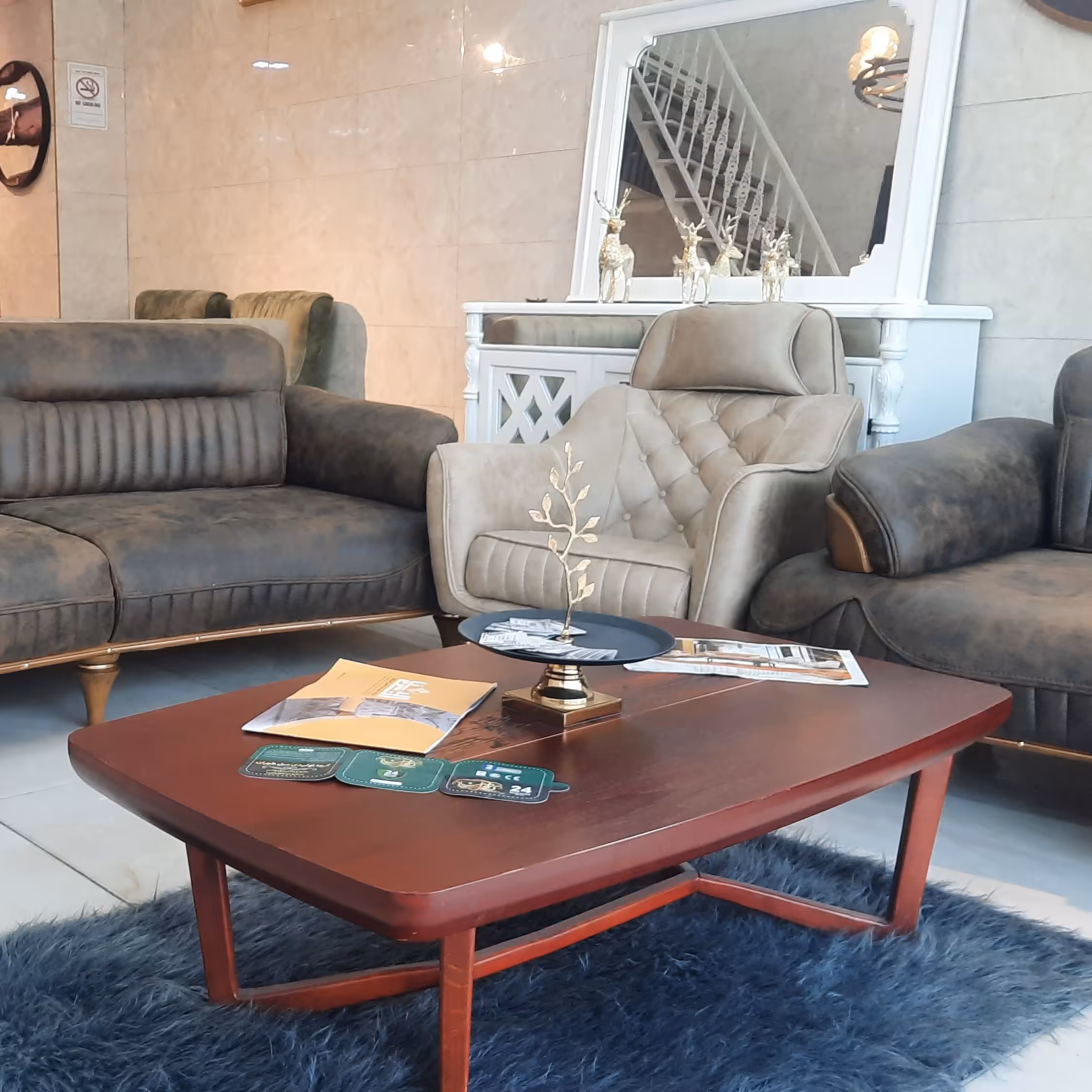 مبل راحتی هشت نفره شرکتی با ضمانت  دو تا کاناپه دو عدد مبل تک نفره 