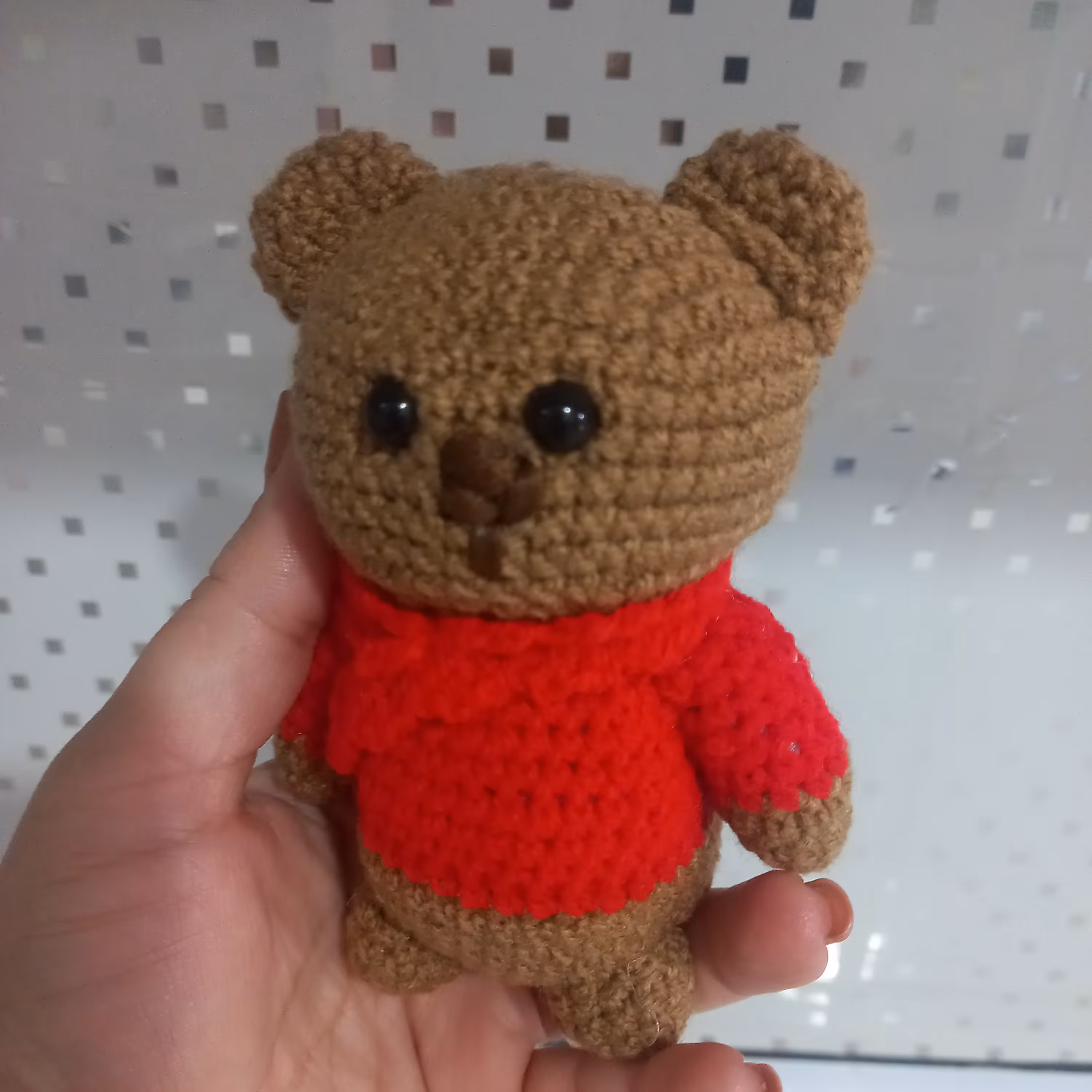 عروسک بافتنی اویز کیف مدرسه کودکان دلبند شما پر شده از پشم شیشه 