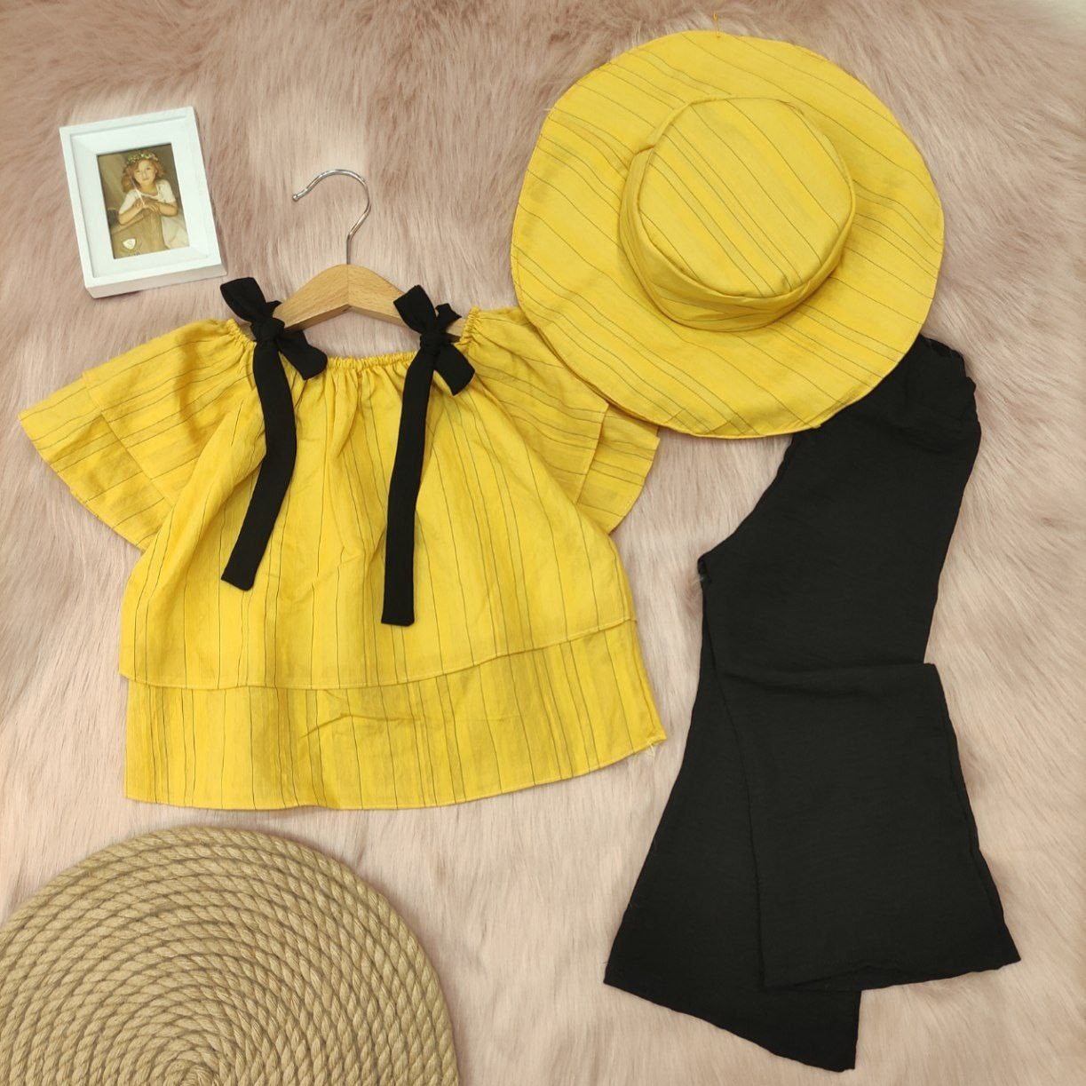 ست سه تکه شومیز شلوار کلاه دخترونه خیلی شیک وباکیفیت