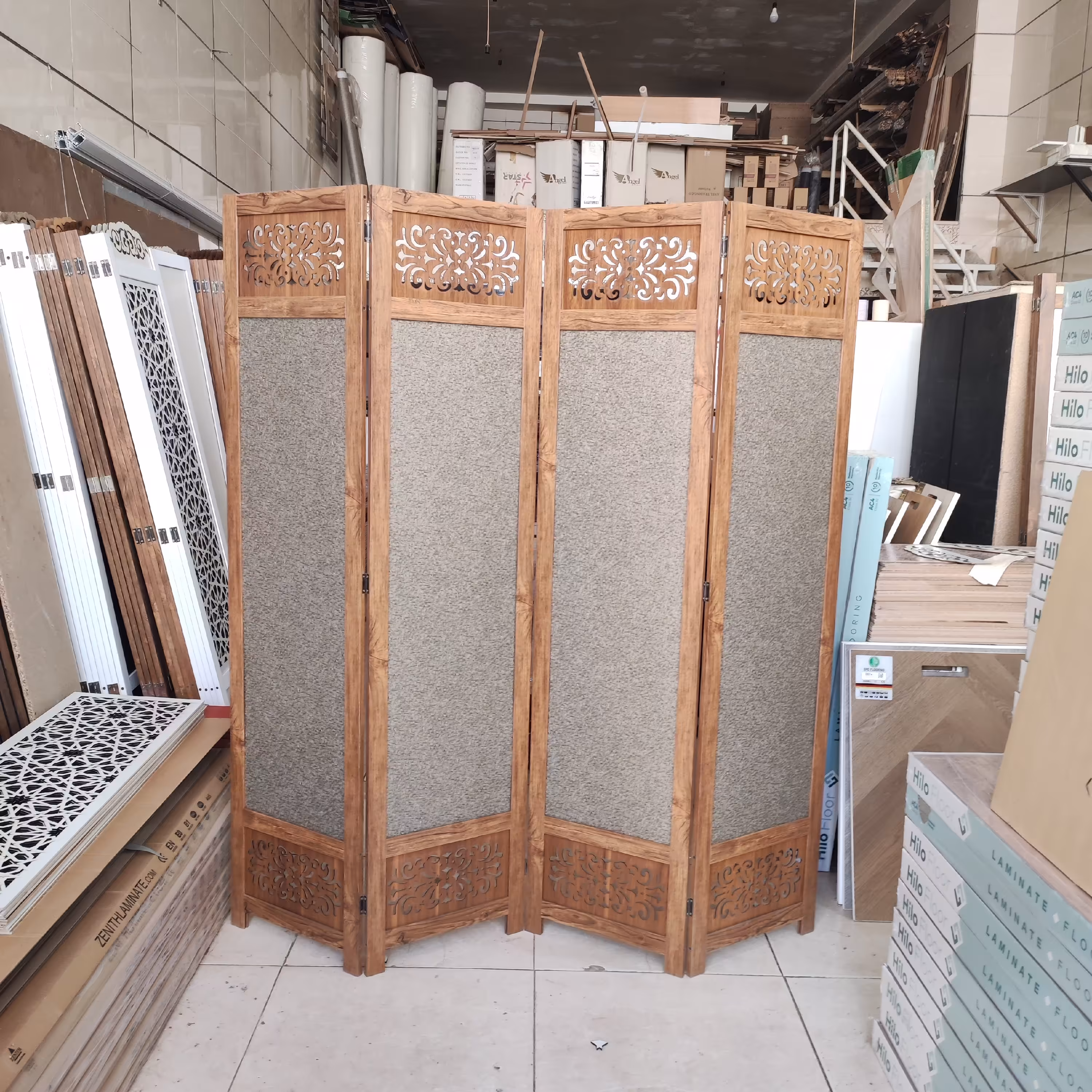 پاراوان پارتیشن چهارلنگه  تک رو قابل حمل و تاشو جنس MDF و کاغذدیواری