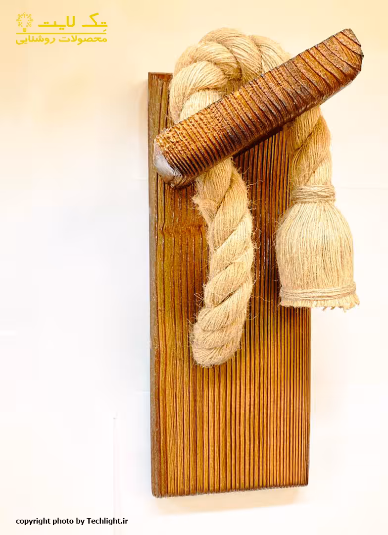 چراغ آویز دیواری چوبی کنفی مدل کج