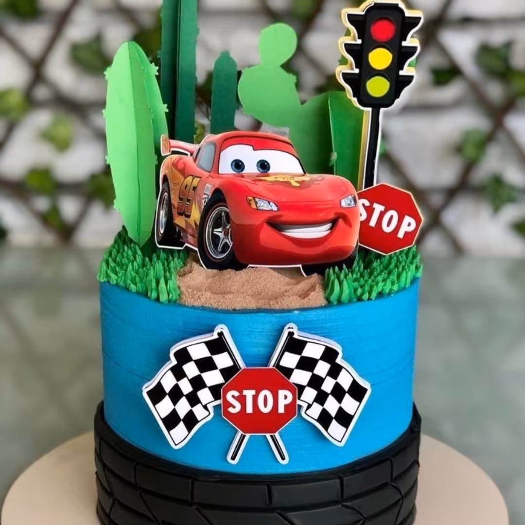تاپر کیک  تولدپسرانه   تم مک کوئین