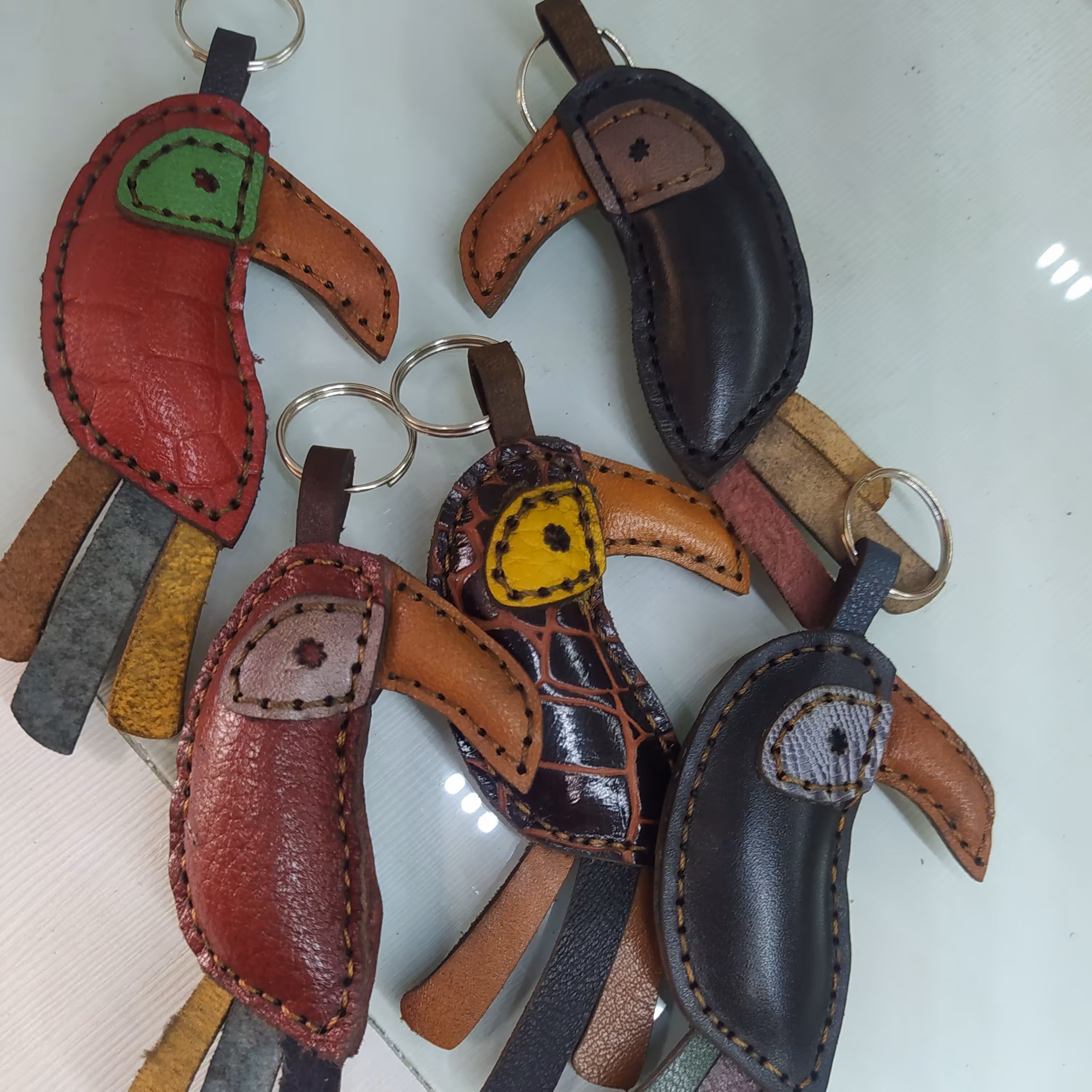 جاسوییچی حیوانات چرم طبیعی دست ساز و دست دوز متنوع 