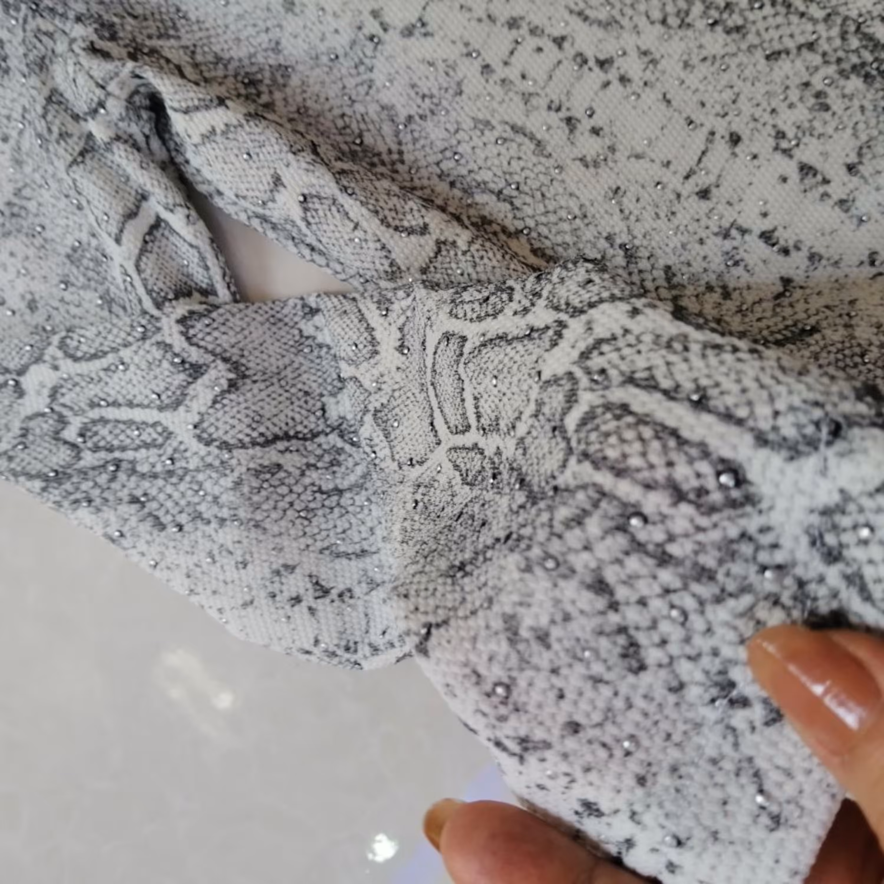 شومیز پوست ماری