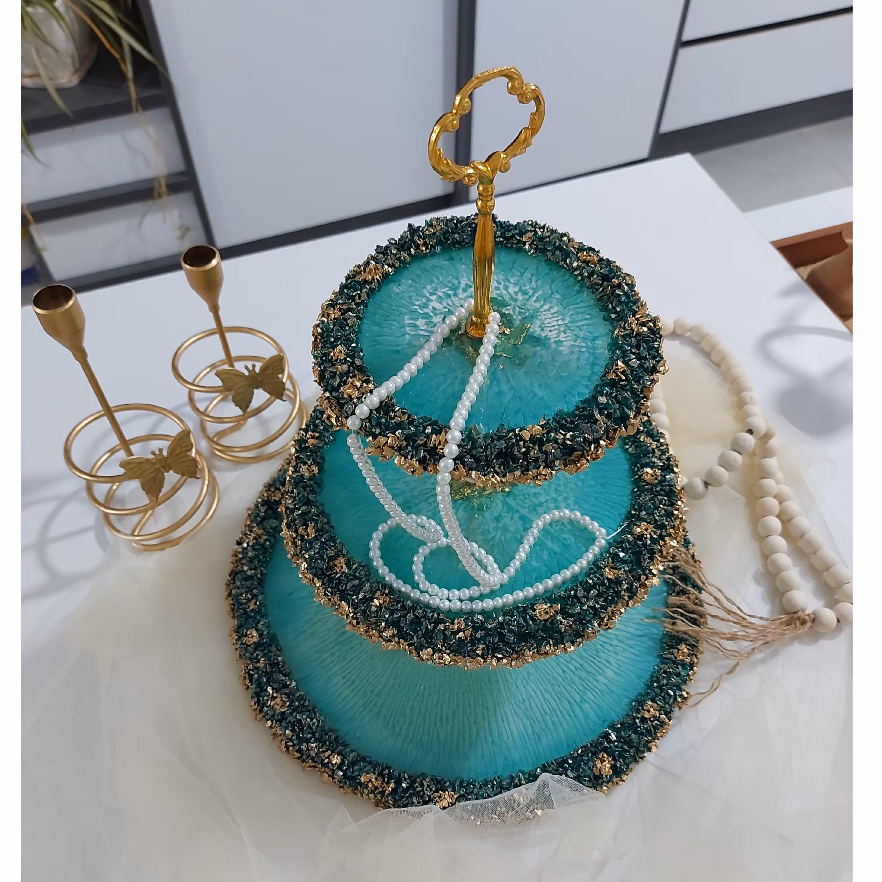 هولدر3طبقه رنگ سبزآبی با بافت انجیری و حاشیه کریستال قالب گرد وبادستگیره وپایه رنگ ثابت،سفارشی ساز