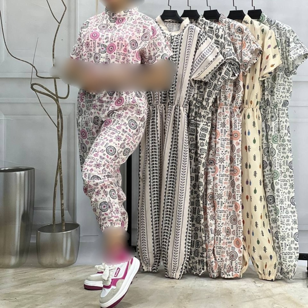 اورال زنانه و دخترانه فری سایز
جنس طرح لنین کمربند دار ،یقه دار،آستین پاکتی بالاتنه دکمه دار بیلر دمپا کش