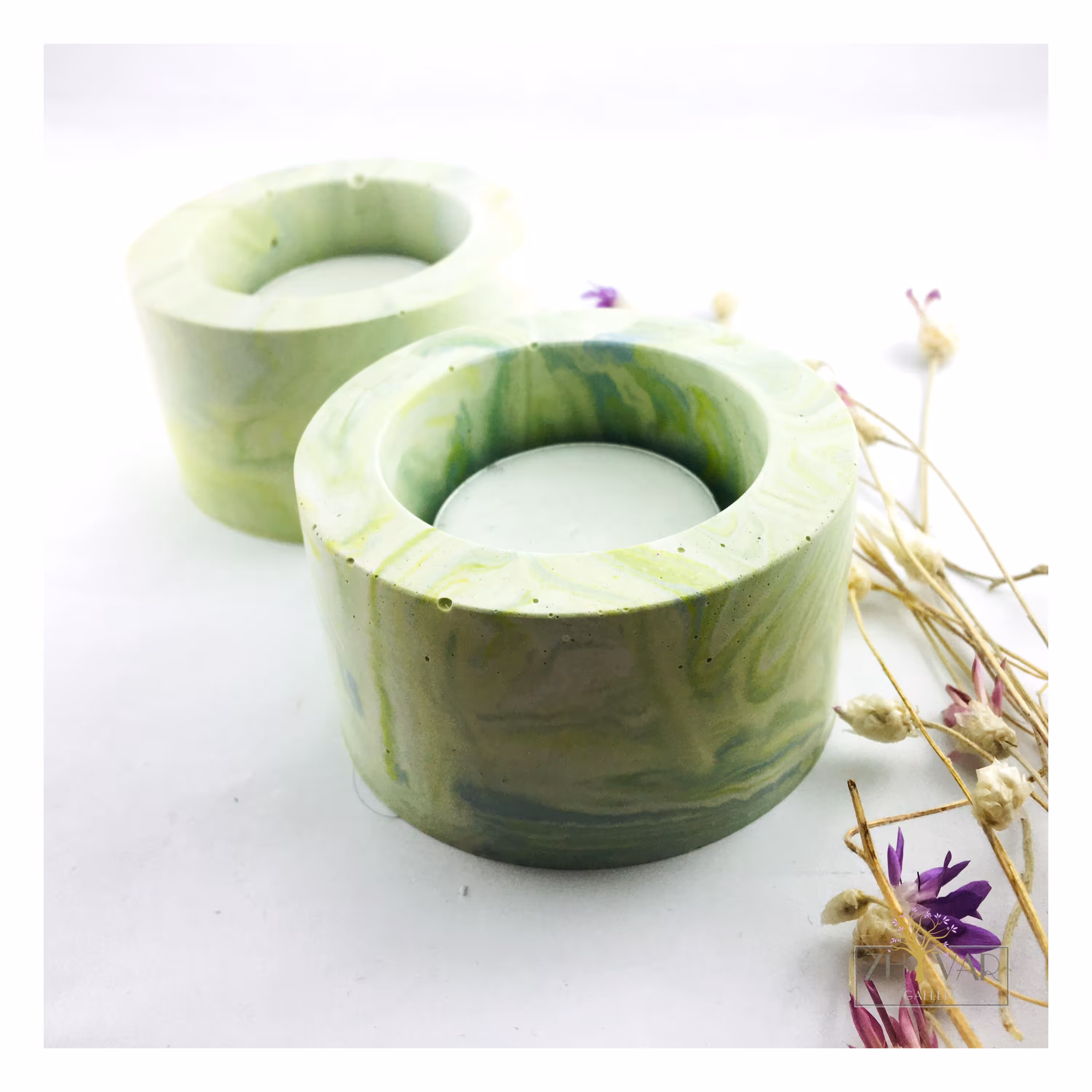 جاشمعی گرد بتنی طرح ابر و بادی سبز با شمع وارمر و زیره چوب پنبه