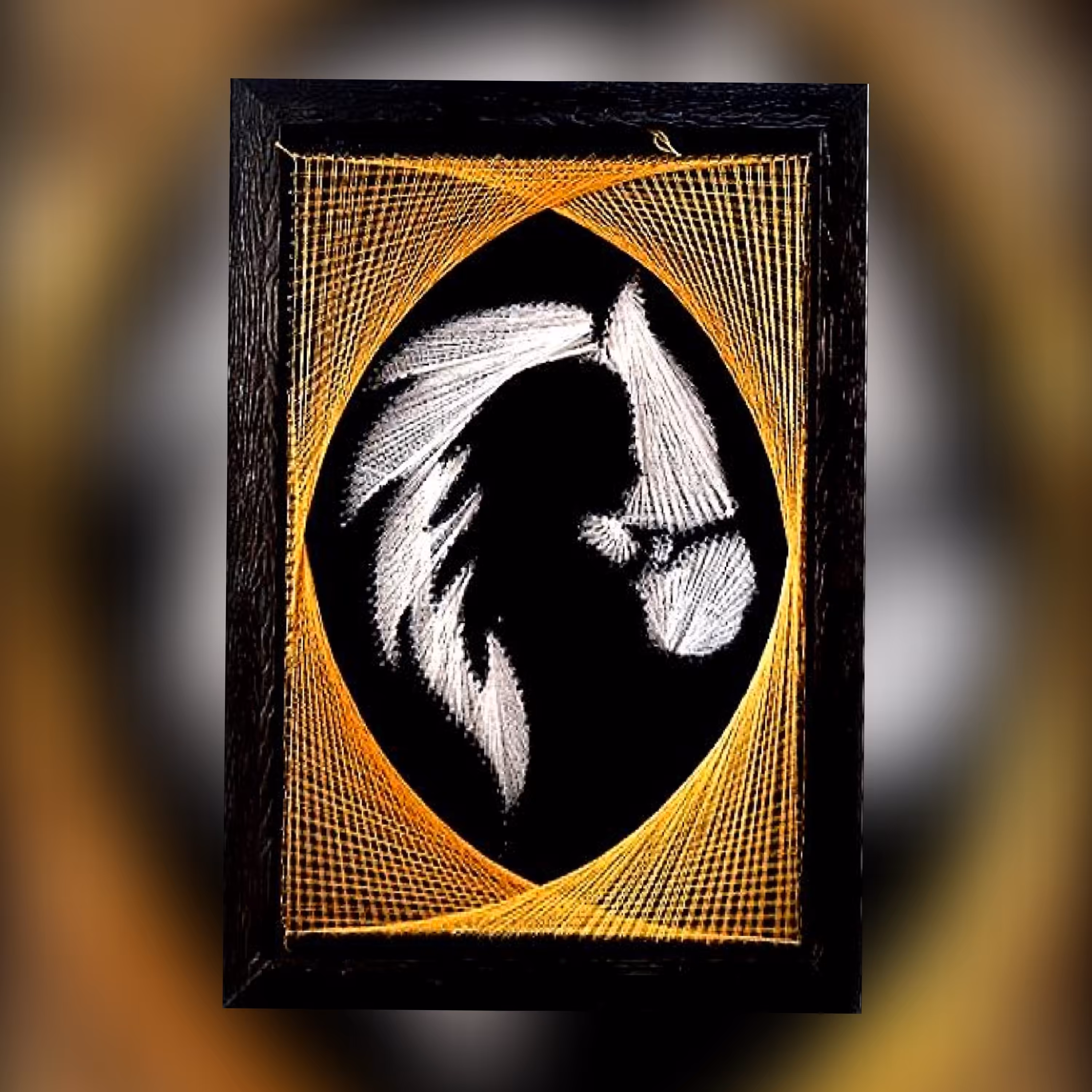 تابلو میخ و نخ دخترک و اسب سایز 70در50