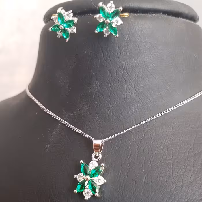 نیم ست طرح جواهر گل زبرجد