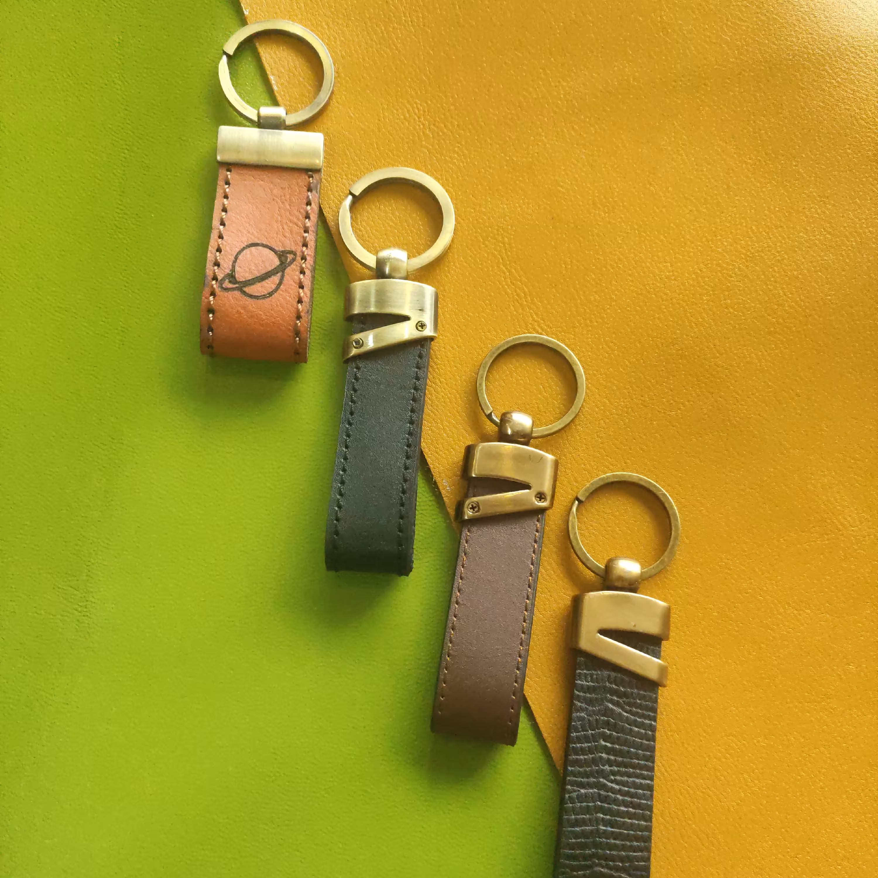 جاکلیدی چرم طبیعی