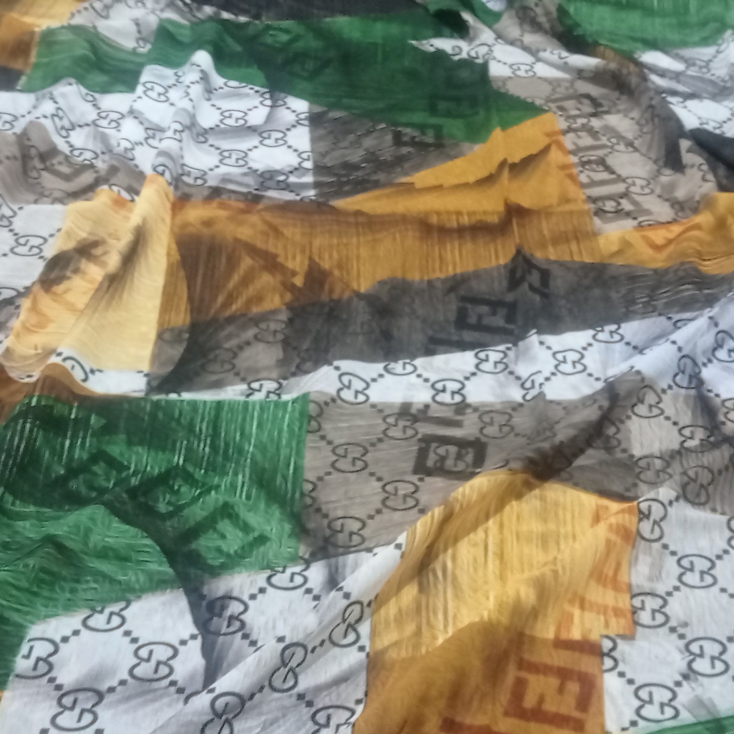 روسری کرپ ناز خوشگل