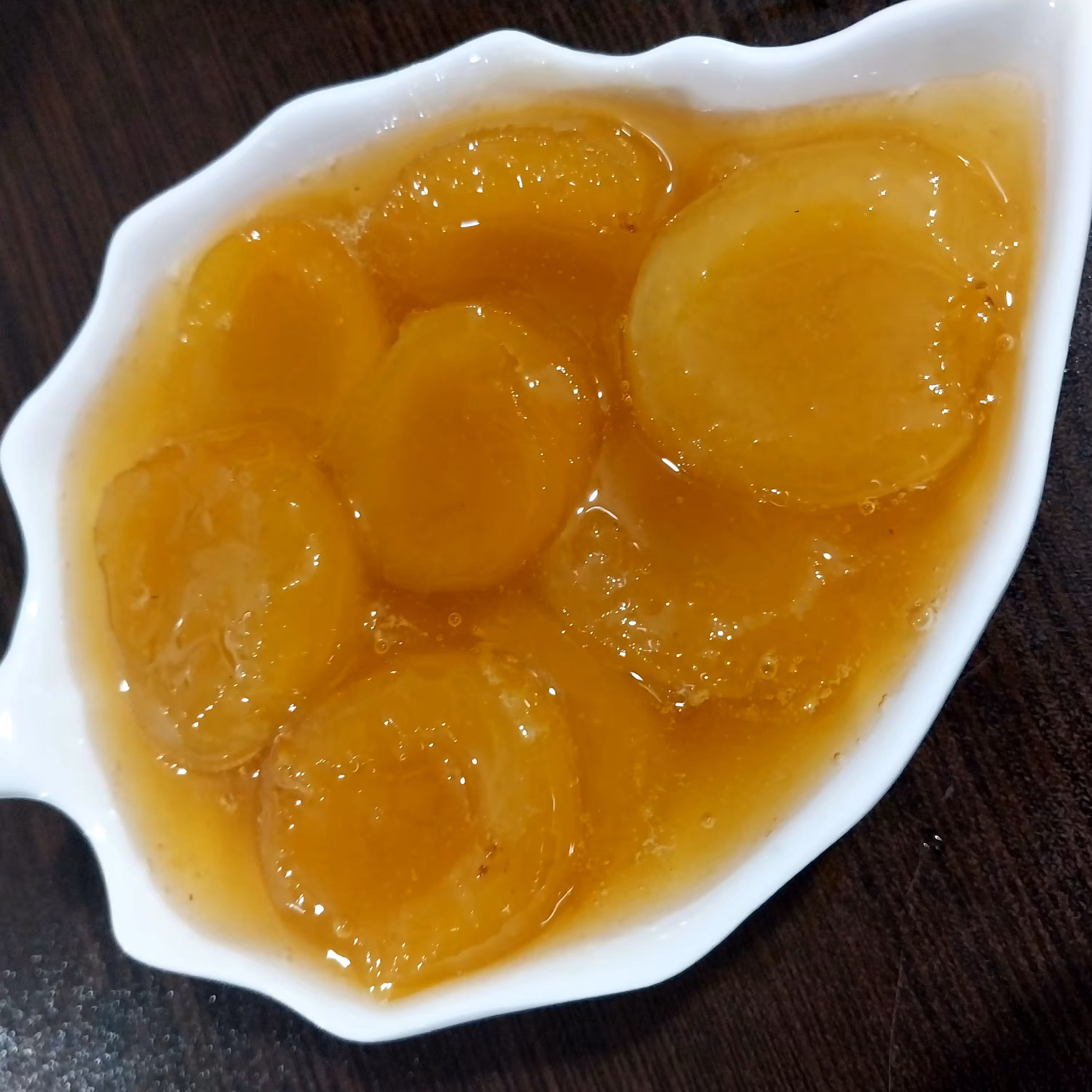 مربای زردآلو زعفرانی یک کیلویی 