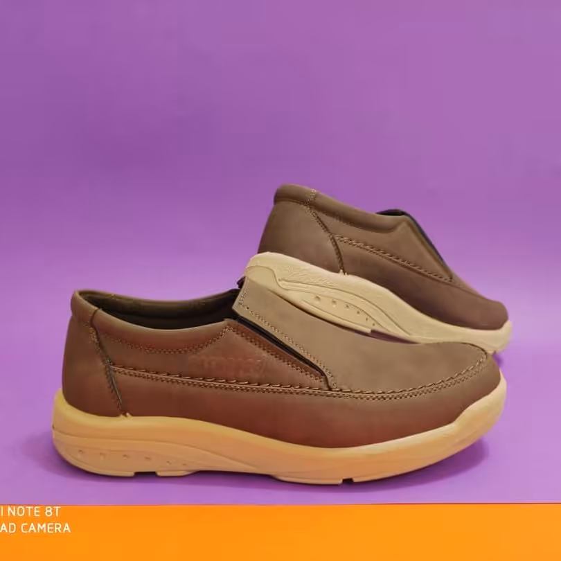 کفش مردانه طبی روزمره زیره تزریق بسیار بادوام با کفی طبی با ارسال رایگان 