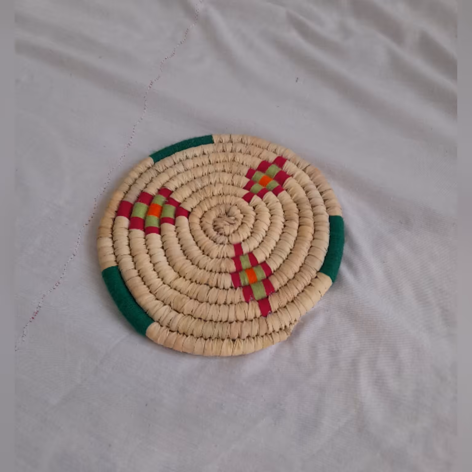 صنایع دستی حصیری زیرقوری  وکتری جفتی درسایز20در20