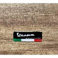 برچسب آرم و نوار شبرنگ چند رنگ کلاه ایمنی موتور سیکلت قطره VESPA 7X4 سانتی متر Phoenix