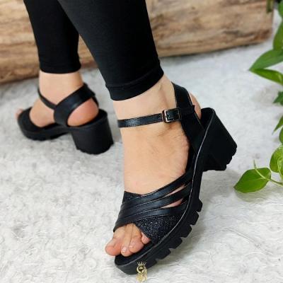 صندل طبی پاشنه دار مدل لیونا