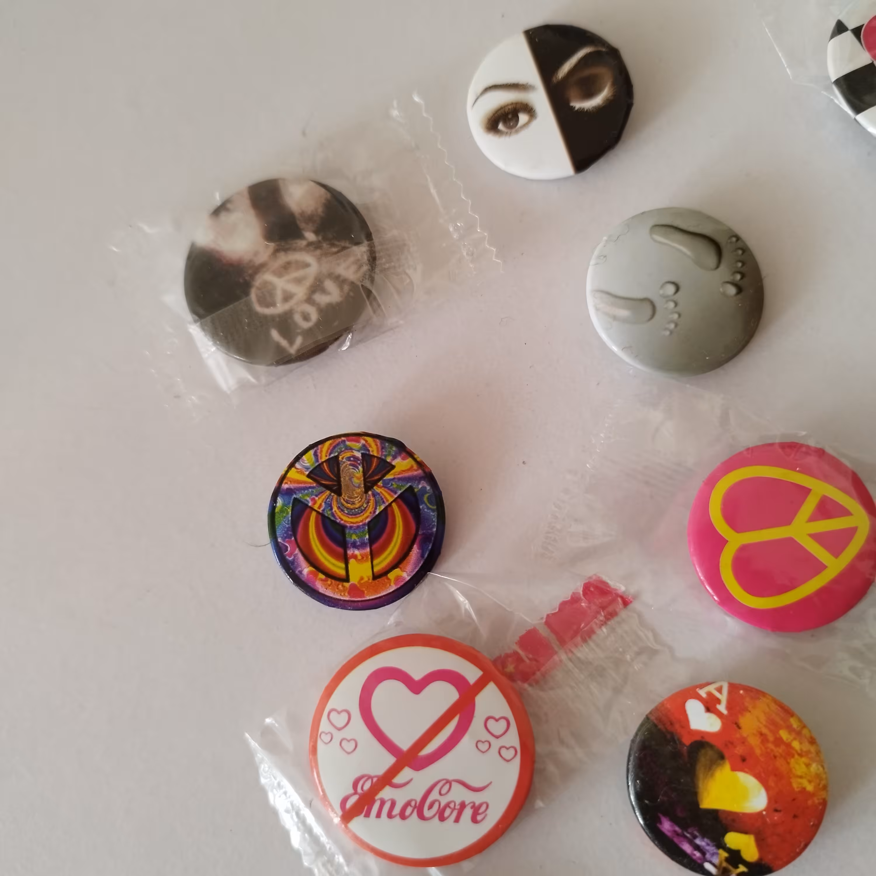 پیکسل فانتزی سوزنی طرح فانتزی و عاشقانه درجه یک